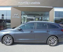 Zunanja slika - Hyundai i30 Wagon - 1.4 T-GDI STYLE°Multimedija°DAB°PLUS°RG°1.LASTNIK - 5 - Predogledna slika