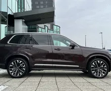 Zunanja slika - Volvo XC90 - B5 AWD Ultra Bright Avt. 7s AT AWD - 3 - Predogledna slika
