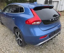 Zunanja slika - Volvo V40 - T3 A R-Design Polar+ FULLED•PANOR•GRETJE•KAMER•17C - 3 - Predogledna slika