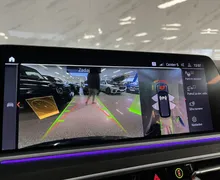 Notranja slika - BMW serija X7: - xD30d|SoftC|Zračno|SkyL|Masaža|360K|Harman|HUD|... - 12 - Predogledna slika
