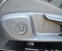 Notranja slika - Volkswagen T-Roc - 1.5 eTSI R-Line DSG 150KM - 11 - Predogledna slika