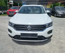 Notranja slika - Volkswagen T-Roc - 4motion 2.0 TDI HIGHLINE  SLO VIRTUAL KAMERA NAVI - 10 - Predogledna slika