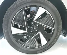 Zunanja slika - Hyundai Ioniq 5 - 168 KW 84 KWH PREMIUM-TOPL.Č.-EL.KLJUKE-VIDEO - 6 - Predogledna slika