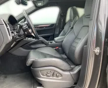 Notranja slika - Porsche Cayenne - 3.0 V6 PLATINUM EDITION AUTO- 47.500 km- Panorama. - 7 - Predogledna slika