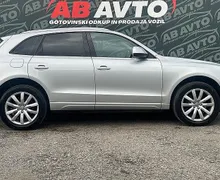 Zunanja slika - Audi Q5 - 3.0 TDI quattro S tronic+SLO+NAVI+ALU+LED+UGODNO - 4 - Predogledna slika