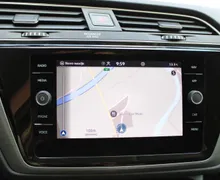 Zunanja slika - Volkswagen Touran - 2.0 TDI BMT Lounge DSG-KAMERA-NAVI-ALU-PDC - 16 - Predogledna slika