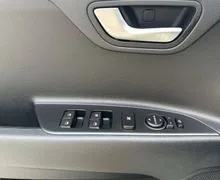 Zunanja slika - KIA Stonic - 1.0 T-GDi LX Urban ISG... - 13 - Predogledna slika