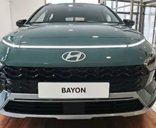 Zunanja slika - Hyundai Bayon - 1.0T-GDI PREMIUM AVT-WINTER-DAB-LED-REZ.K-VIDEO - 2 - Predogledna slika