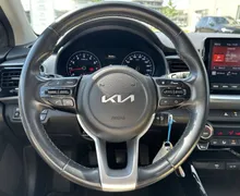 Notranja slika - KIA Stonic - 1.2 DPI LX Urban ISG... - 18 - Predogledna slika