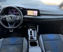 Notranja slika - Volkswagen Golf - R 4Motion 2.0 TSI DSG IQ Matrix - Harman Kardon... - 7 - Predogledna slika