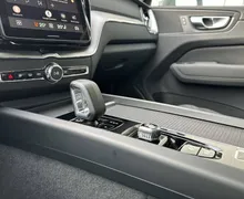 Notranja slika - Volvo XC60 - B5 P AWD Core Avt. - 20 - Predogledna slika