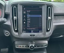 Zunanja slika - Volvo XC40 - T3 Momentum Avt. - 16 - Predogledna slika