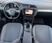 Notranja slika - Volkswagen Tiguan - 2.0 TDI Comfortline Kamera - LED - Kljuka... - 7 - Predogledna slika