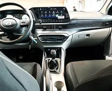Zunanja slika - Hyundai i20 - 1.0 T-GDI COMFORT-AVT.KLIMA-REZ.KOLO-WINTER-VIDEO - 8 - Predogledna slika