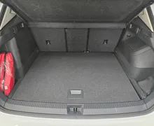 Notranja slika - Volkswagen Tiguan - 1.5 TSI eHybrid Elegance DSG - 10 - Predogledna slika
