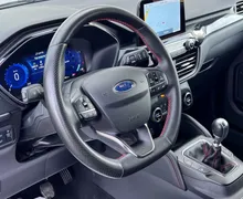 Notranja slika - Ford Kuga - 1.5+ ST-Line+SLO+1.LAST+KAMERA+LED - 11 - Predogledna slika