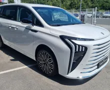 Zunanja slika - Forthing V9 - 1.5T PHEV - 7 SEDEŽEV - BOGATA OPREMA - NA ZALOGI - 4 - Predogledna slika
