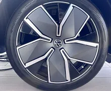 Zunanja slika - Volkswagen Tiguan - R-Line 4JOY 1.5 eTSI DSG - BLACK STYLE - - 12 - Predogledna slika