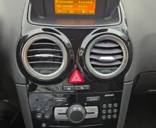 Notranja slika - Opel Corsa - Active 1,4 16V - 10 - Predogledna slika