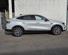 Zunanja slika - Renault Mégane - Techo E-Tech HEV 145 + Paket Easy park Premium - 4 - Predogledna slika