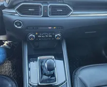 Notranja slika - Mazda CX-5 - CD184 AWD Revolution  AVT. 1.LASTNIK  SLO - 8 - Predogledna slika