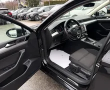 Zunanja slika - Volkswagen Passat - 1.6 TDI AUT. Comfortline ACC NAVI KAMERA ALU 16 - 14 - Predogledna slika