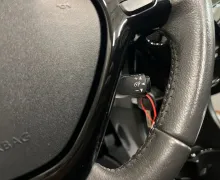 Notranja slika - Peugeot 108 - 1.2-CABRIO-TEMPOMAT-LED-KAMERA-ALU-ODLIČEN... - 12 - Predogledna slika