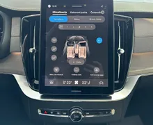 Notranja slika - Volvo XC90 - T8 AWD Ultra Dark 7s 3 leta garancije + 3 servisi. - 17 - Predogledna slika