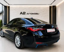 Notranja slika - BMW i4 - eDrive35 AUT. -KAMERA-NAVI-LED-ACC-USNJE-HEAD UP- - 8 - Predogledna slika