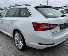 Zunanja slika - Škoda Superb - Combi 2.0 TDI Style-VIRTUL-ACC-VELIK SERVIS-LINE A - 5 - Predogledna slika