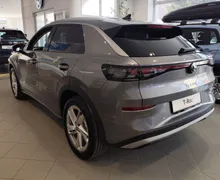 Zunanja slika - Volkswagen T-Roc - 1.5 eTSI Style DSG 85  115 - 3 - Predogledna slika
