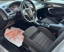 Notranja slika - Opel Insignia - 2.0 CDTI-XENON-SPORT-NAVI-PD0-GRETJE SED-ODLIČEN - 8 - Predogledna slika