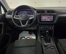 Notranja slika - Volkswagen Tiguan Allspace - 4motion 2.0 TDI Elegance DSG - Matrix.pano.kamera - 11 - Predogledna slika