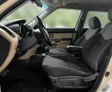Notranja slika - KIA Soul - 1.6 CRDi-Avt.SLOV.POREKLO-1 LASTNIK-KAMERA-M 2014 - 9 - Predogledna slika