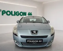 Notranja slika - Peugeot 5008 - 1.6 HDi-ODLIČEN-GARANCIJA-SLOVENSKO POREKLO - 8 - Predogledna slika