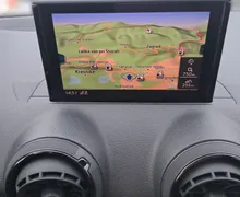 Notranja slika - Audi Q2 - 30 TDI S tronic... - 9 - Predogledna slika