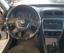 Zunanja slika - Škoda Octavia - Combi 2,0 TDI CR DPF - 10 - Predogledna slika