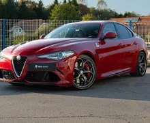 Zunanja slika - Alfa Romeo Giulia - 2.9 V6 Bi-Turbo Quadrifoglio Ročni 6.Prestav - 1 - Predogledna slika