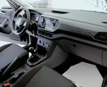 Notranja slika - Volkswagen T-Cross - 1.0 TSI Life  95  ALU PDC LED 1.LASTNIK-KOT-NOV - 7 - Predogledna slika