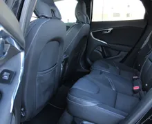 Zunanja slika - Volvo V40 - D2 Momentum PANO KAMERA NAVI PDC AVTO.KLIMA... - 7 - Predogledna slika