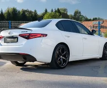 Zunanja slika - Alfa Romeo Giulia - 2.0 Turbo aut. B-Tech 314hp - 5 - Predogledna slika