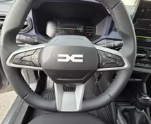 Zunanja slika - Dacia Duster - Expression MHEV 1.2 TCe 140 - 13 - Predogledna slika