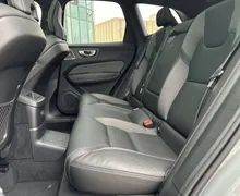 Notranja slika - Volvo XC60 - T8 TwE Ultim.Dark Recharge AT AWD ZRAČNO BW PANO - 11 - Predogledna slika