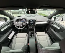 Zunanja slika - Volvo XC40 - B3  P  Plus Black Edition... - 19 - Predogledna slika