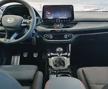 Zunanja slika - Hyundai i30 - 1.6 T-GDI PREMIUM N-LINE-WINTER-REZ.KOLO-VIDEO - 11 - Predogledna slika