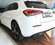 Zunanja slika - Mercedes-Benz A-Razred - 200 URBAN-VLEČNA K.-AMBIENT-360 KAM-MRTVI K.-VIDEO - 4 - Predogledna slika