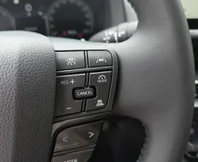 Zunanja slika - Toyota C-HR - 1.8 HEV 5D E-CVT C-OOL BITONE - 18 - Predogledna slika
