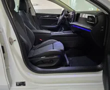 Notranja slika - Volkswagen Passat Variant - 1.5 eTSI BMT Business DSG- LED.360kam.memory.asist - 18 - Predogledna slika