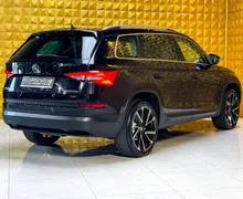 Notranja slika - Škoda Kodiaq - 2.0 TDI 4X4 AUT-1. LASTNIK-SLOVENSKI-KLJUKA - 11 - Predogledna slika