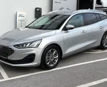 Zunanja slika - Ford Focus - 1.0 EcoBoost 125KM - SLO.VOZILO - samo  8901km - 2 - Predogledna slika